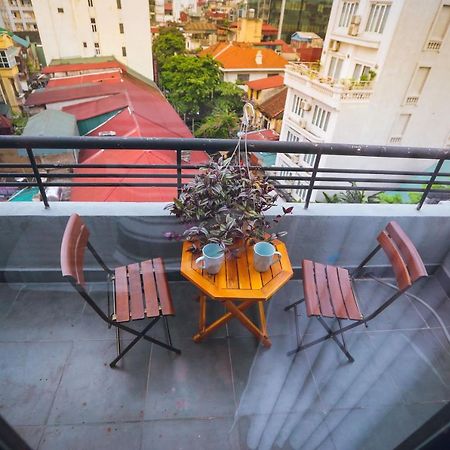 A Pousada Reddoorz @ Tong Duy Tan Street (Adults Only) Hanói Exterior foto