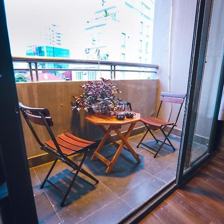 A Pousada Reddoorz @ Tong Duy Tan Street (Adults Only) Hanói Exterior foto