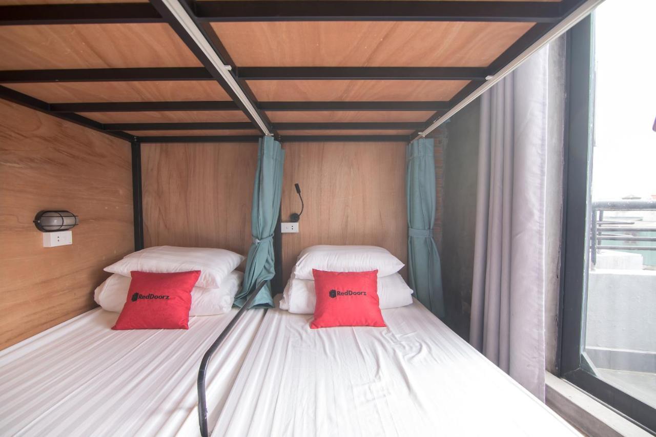 A Pousada Reddoorz @ Tong Duy Tan Street (Adults Only) Hanói Exterior foto