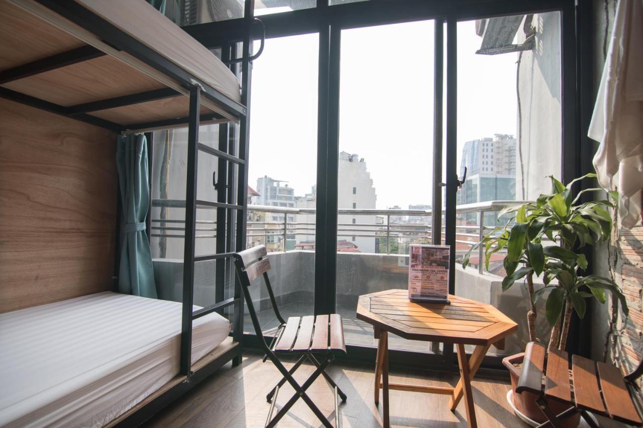 A Pousada Reddoorz @ Tong Duy Tan Street (Adults Only) Hanói Exterior foto