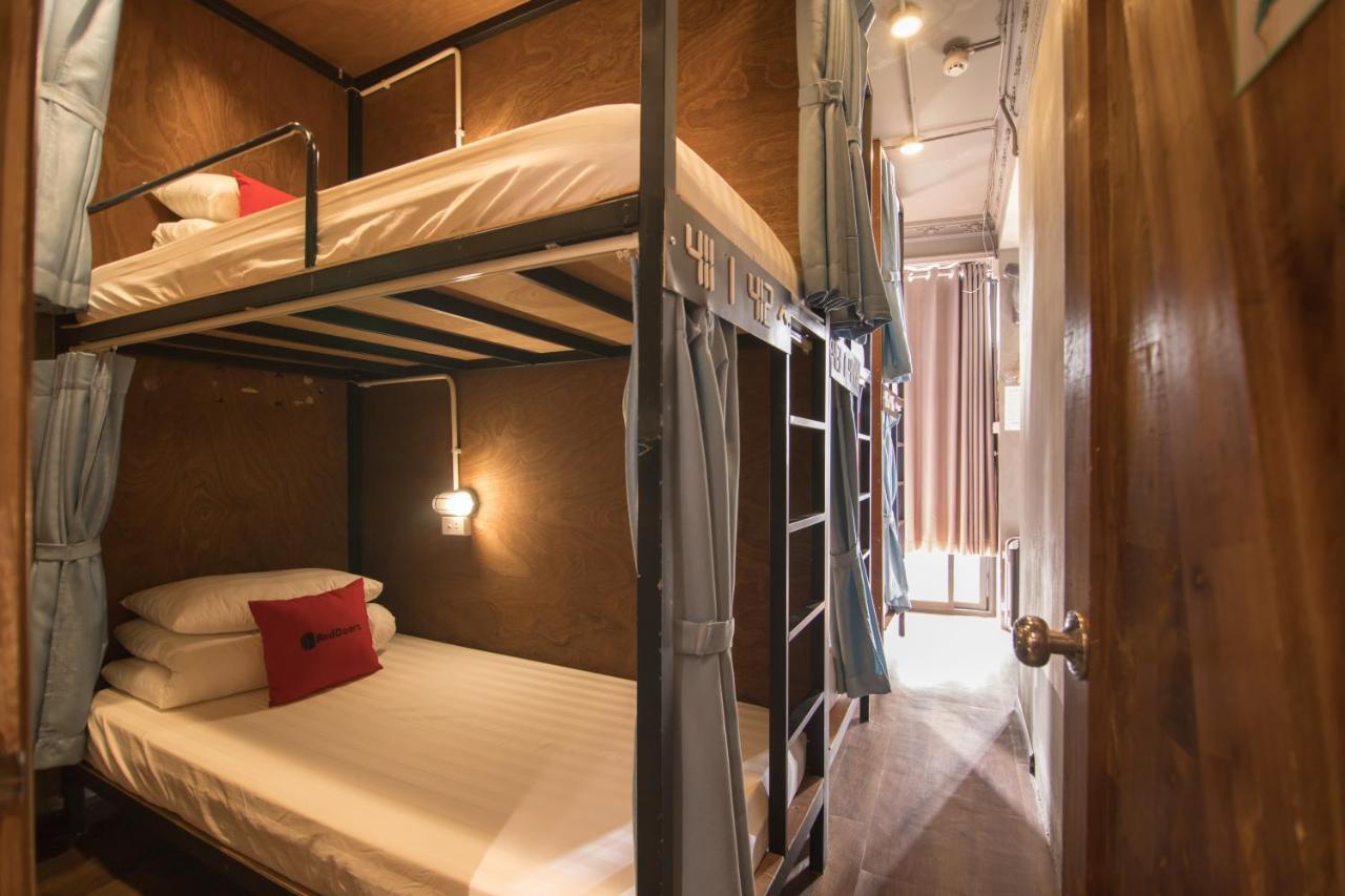 A Pousada Reddoorz @ Tong Duy Tan Street (Adults Only) Hanói Exterior foto