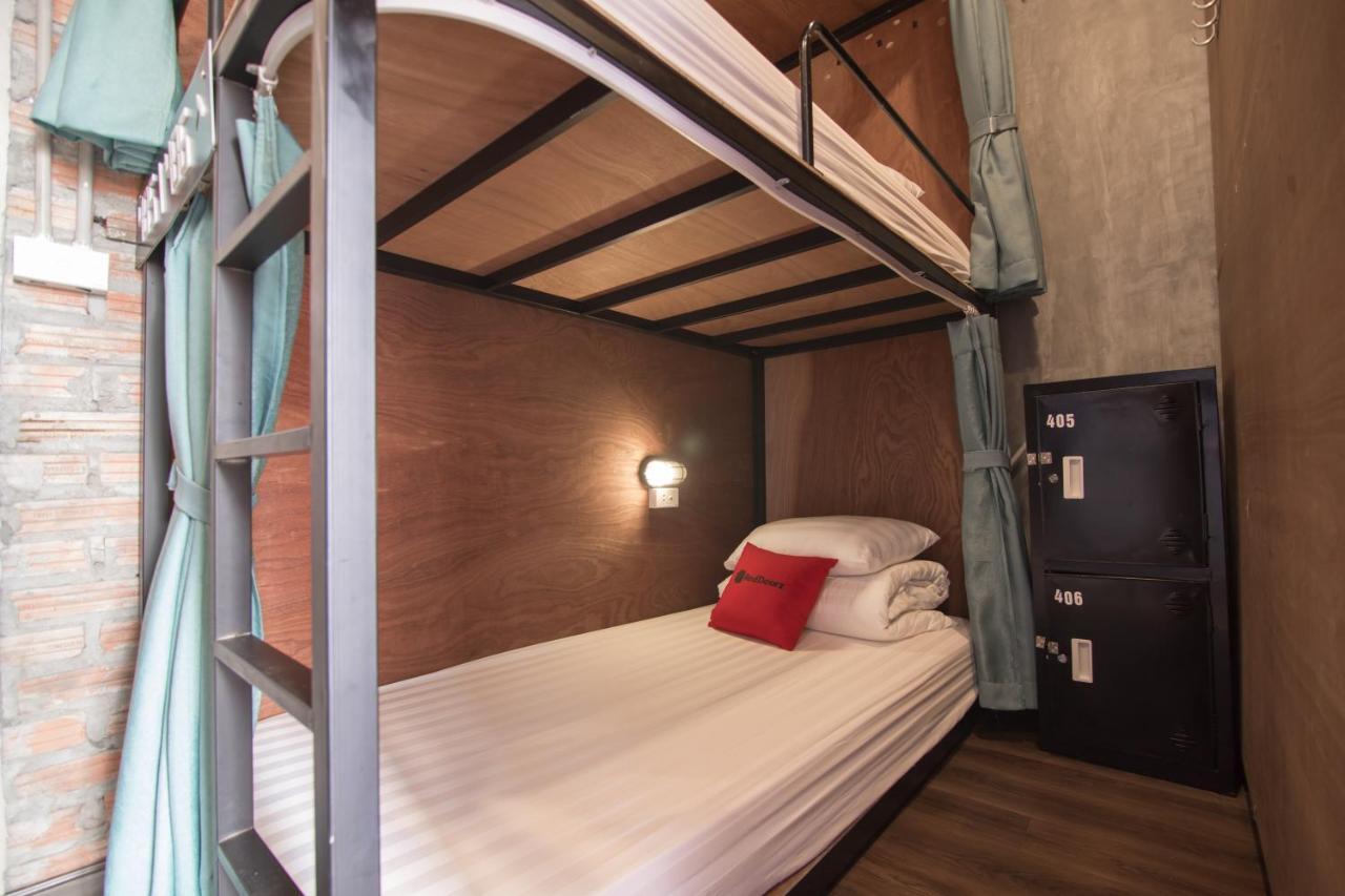 A Pousada Reddoorz @ Tong Duy Tan Street (Adults Only) Hanói Exterior foto