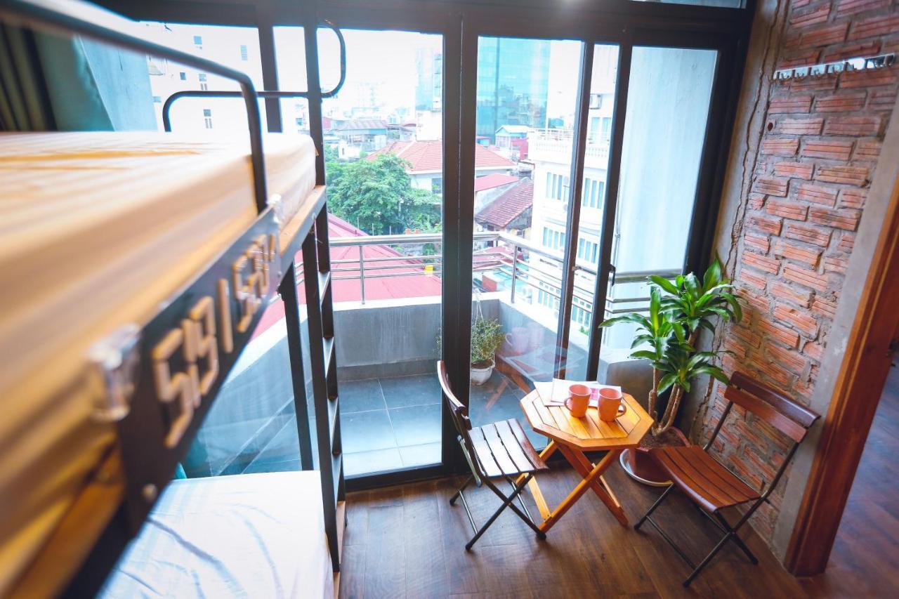 A Pousada Reddoorz @ Tong Duy Tan Street (Adults Only) Hanói Exterior foto